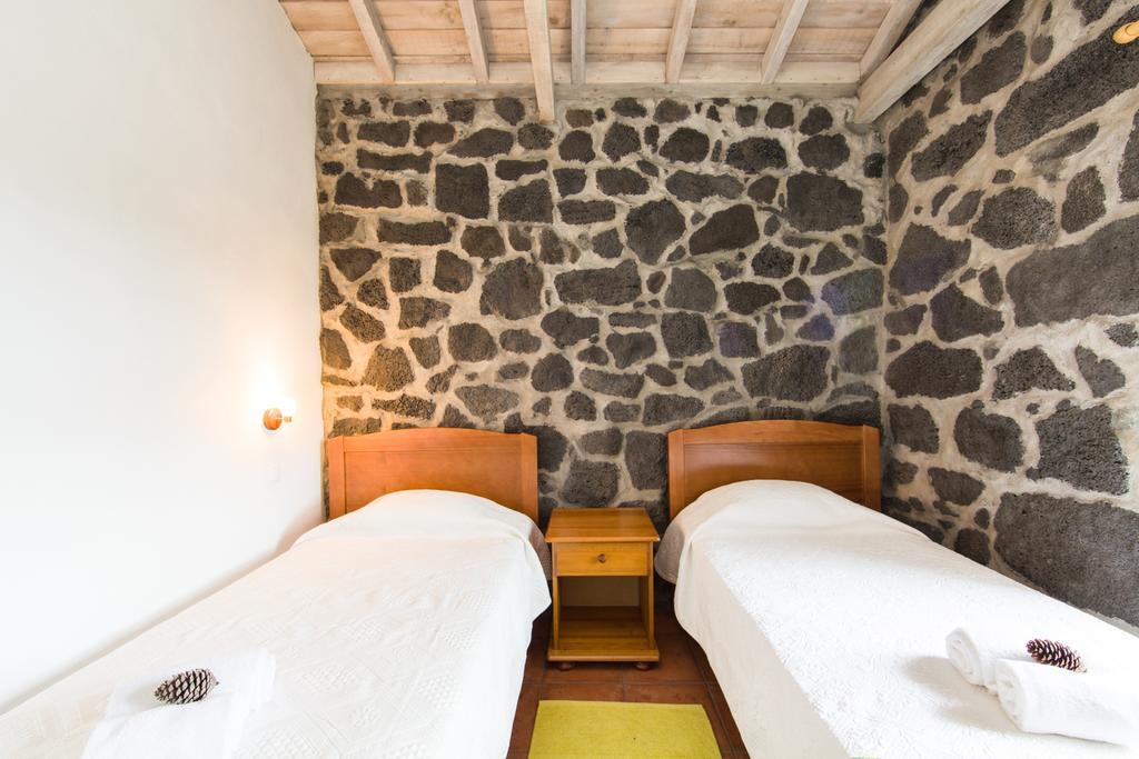 Casa Do Alambique Guest House Santa Luzia  Bagian luar foto